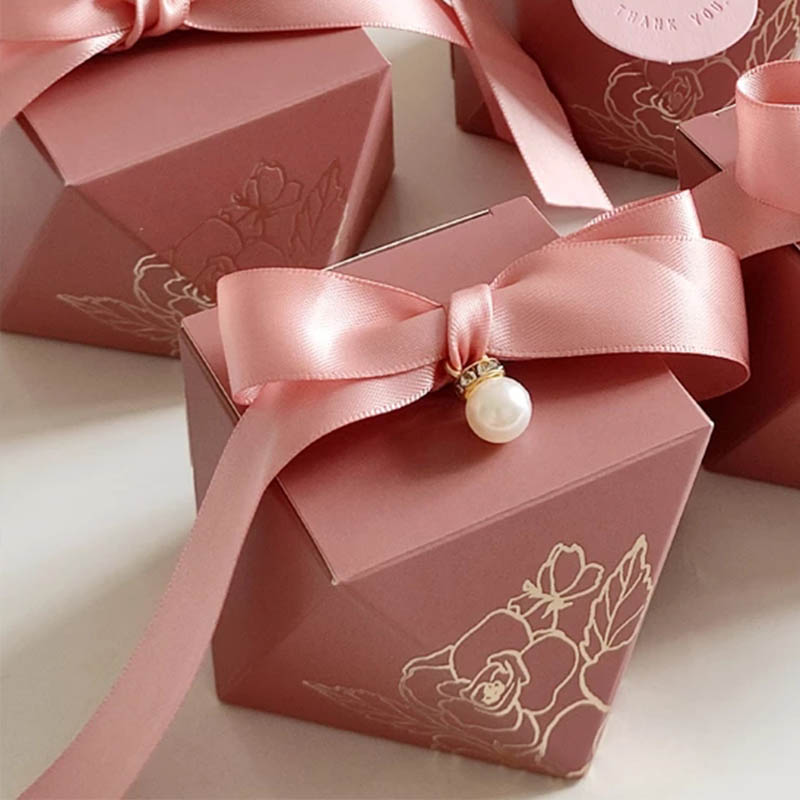 wholesale Gift Box Shape Paper Candy Boxes Chocolate Packaging Box Wedding Favors for Guests Baby Shower Birthday Party