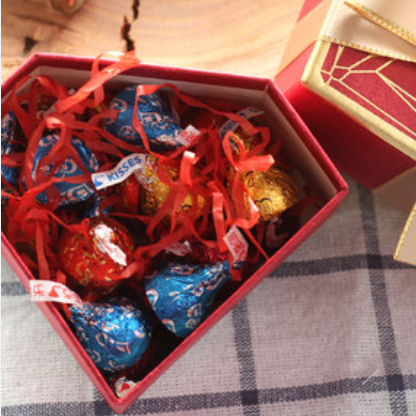 Luxury Diamond Shape Design Chocolate Candy Paper Box