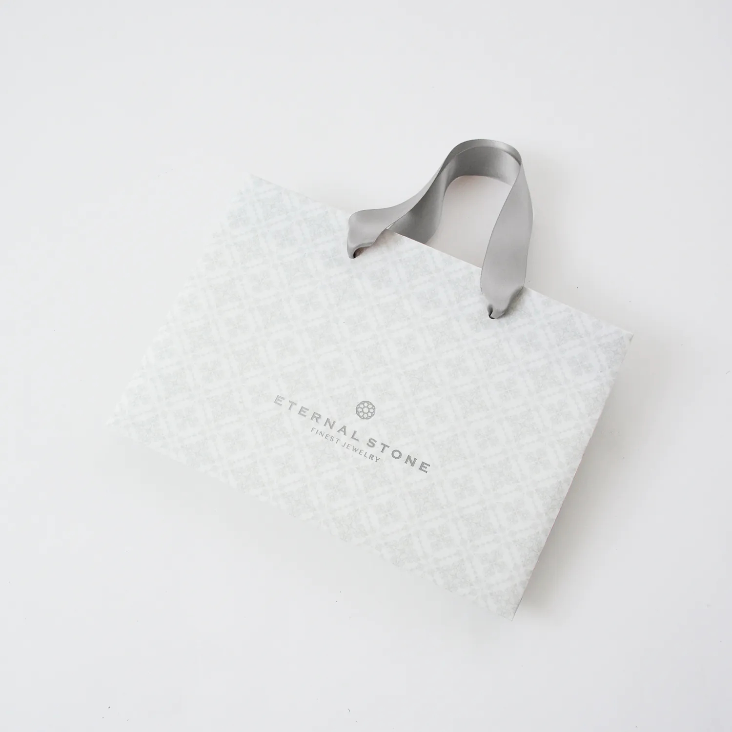 Free design custom logo white paper bag with ribbon handle 